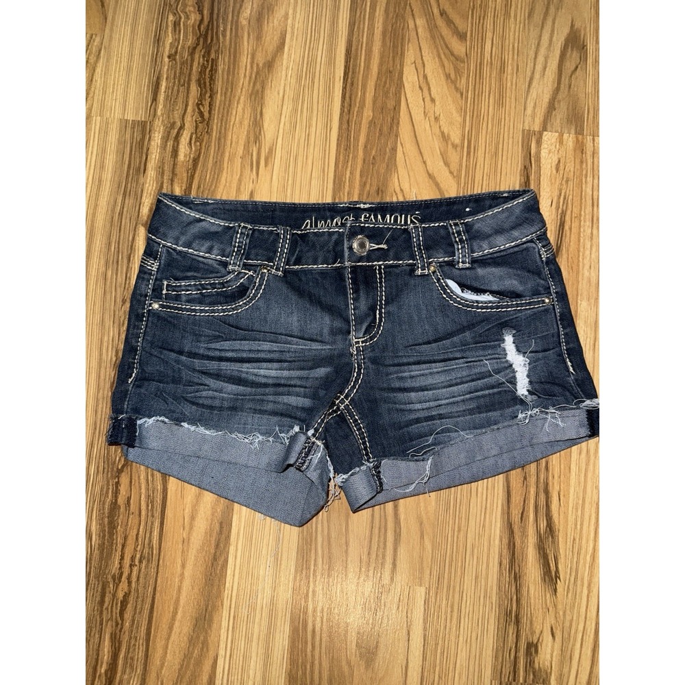 Almost Famous Y2K Sz 5 Junoirs‎ Distressed Jean Denim Shorts Low Rise